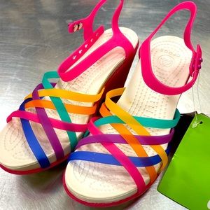 Women’s Crocs colorful huarache sandal w/ wedge.